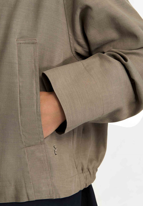 Arwen british khaki