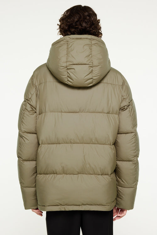 Bjarne light olive
