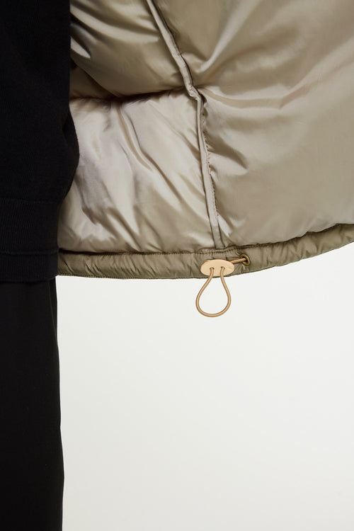 Bjarne light olive