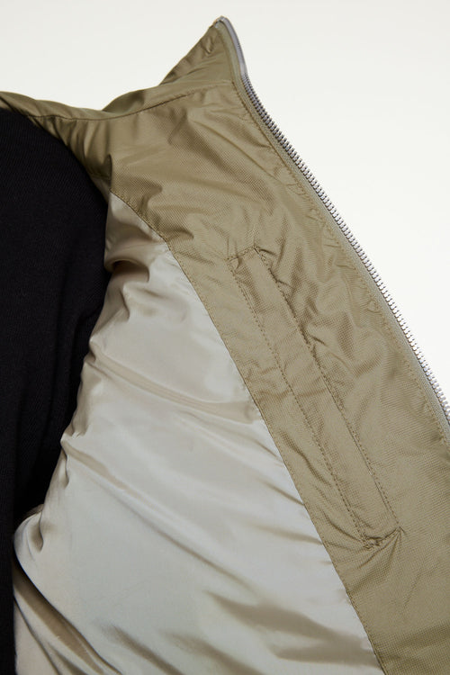 Bjarne light olive