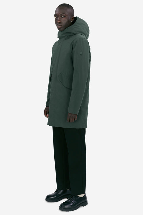 Hjalmar slate green