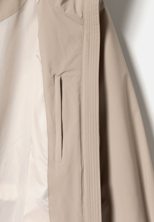 Kelly taupe