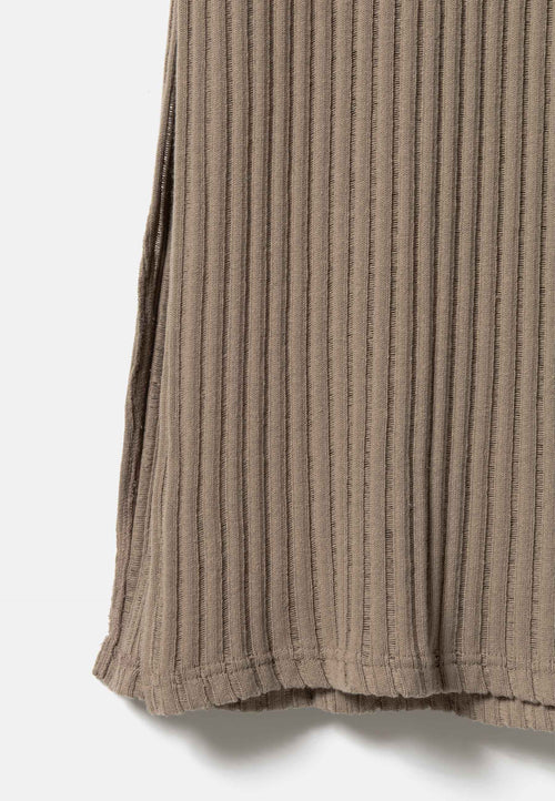 Mait mud brown