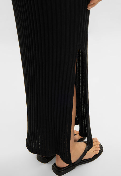 Ninvie black