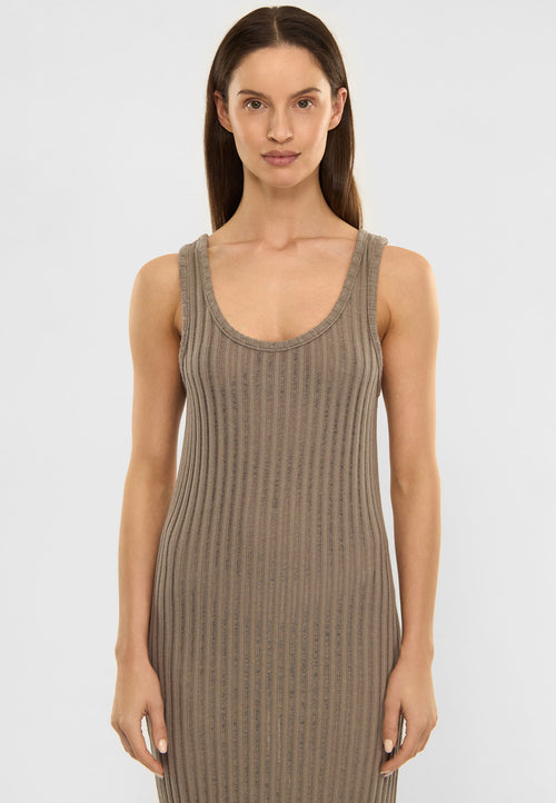 Ninvie mud brown
