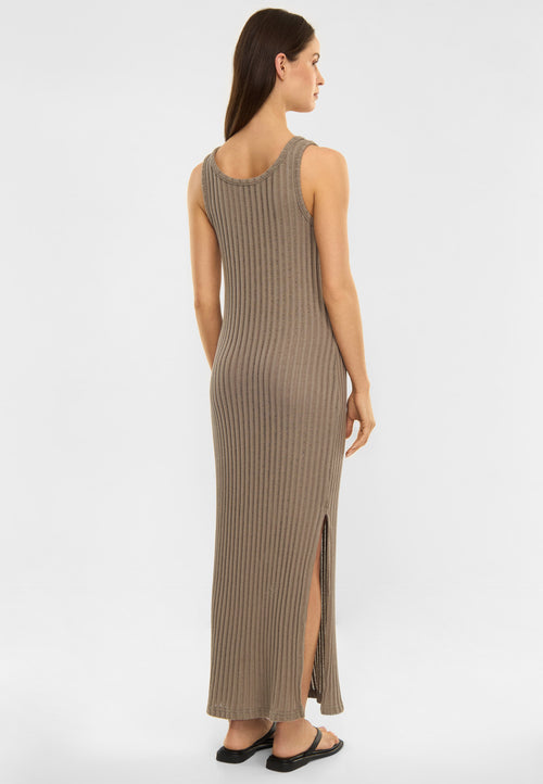 Ninvie mud brown