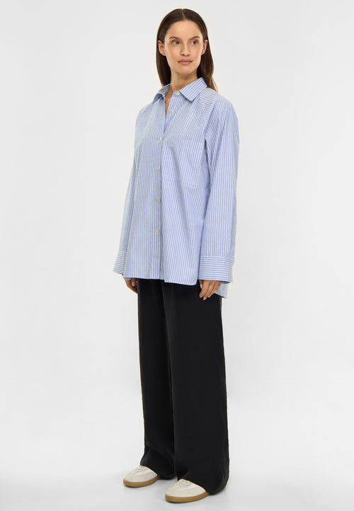 Noelle blue stripe