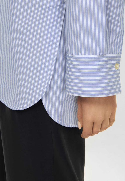Noelle blue stripe