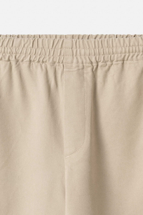 Ryan Shorts sand grey