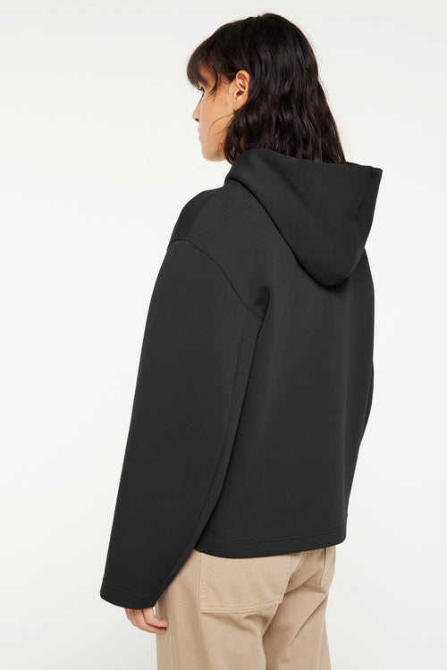 Wenicia black